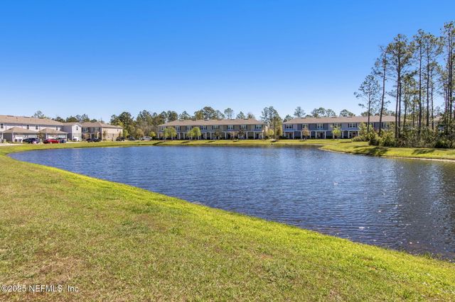 86752 SHORTLINE Circle, Yulee, FL 32097