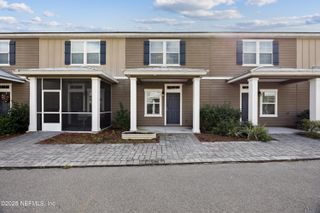 86752 SHORTLINE Circle, Yulee, FL 32097