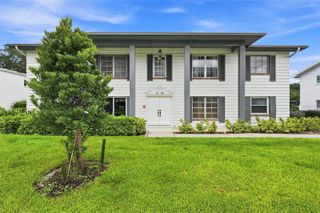 1342 SNELL ISLE BOULEVARD NE 4, St Petersburg, FL 33704