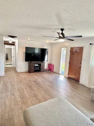 106 Dotson Ave, Pueblo, CO 81005