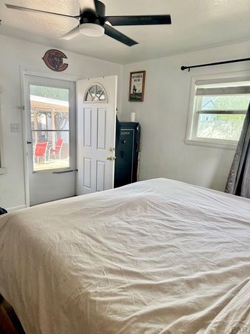 106 Dotson Ave, Pueblo, CO 81005