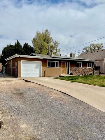 106 Dotson Ave, Pueblo, CO 81005