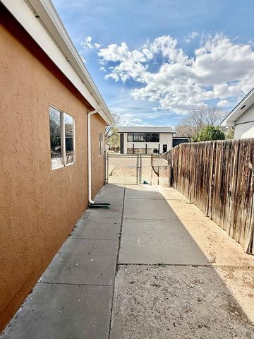 106 Dotson Ave, Pueblo, CO 81005