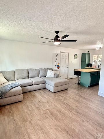 106 Dotson Ave, Pueblo, CO 81005