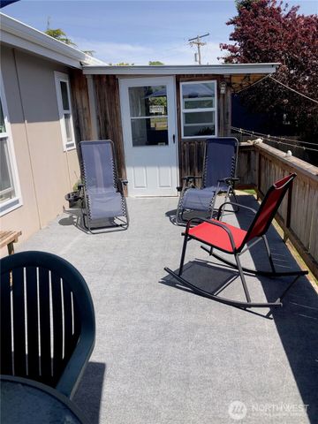 5545 Hillvue Road, Blaine, WA 98230
