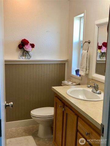 5545 Hillvue Road, Blaine, WA 98230