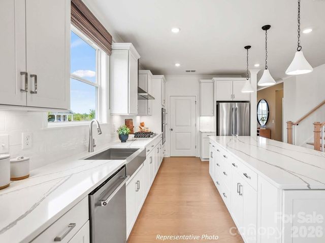 2522 Serene Avenue, Belmont, NC 28012
