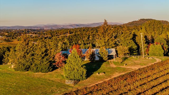 12551 Steiner Rd, Plymouth, CA 95669