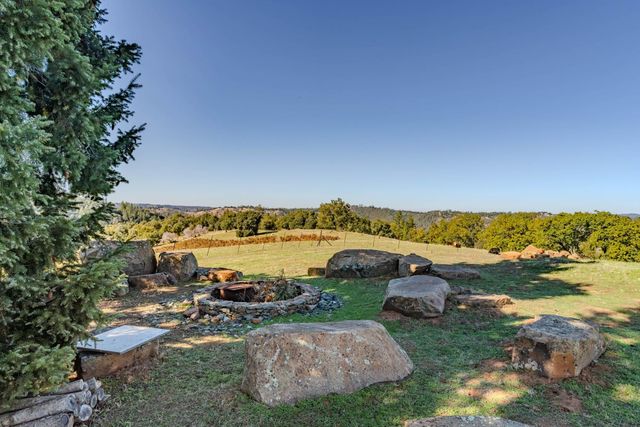 12551 Steiner Rd, Plymouth, CA 95669