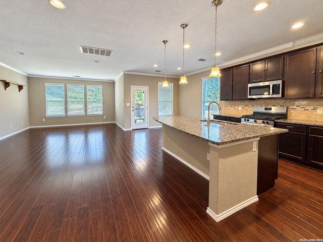 27415 Valle Blf, Boerne, TX 78015