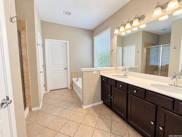 27415 Valle Blf, Boerne, TX 78015