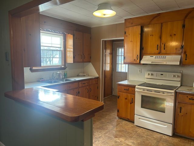 79 Ward Street, Naugatuck, CT 06770