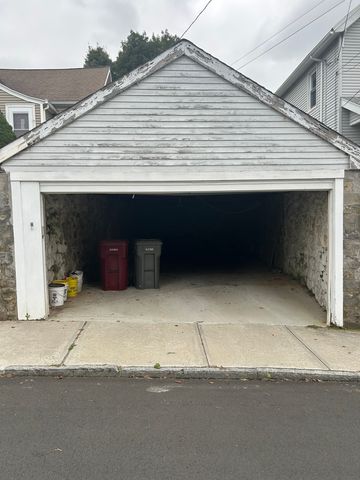 79 Ward Street, Naugatuck, CT 06770