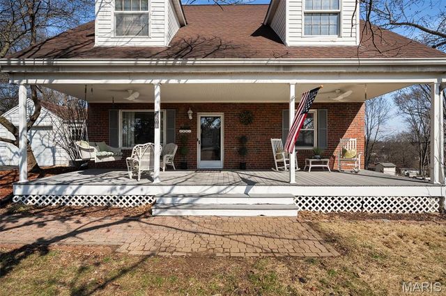 3601 Barbagallo Drive, St Louis, MO 63129