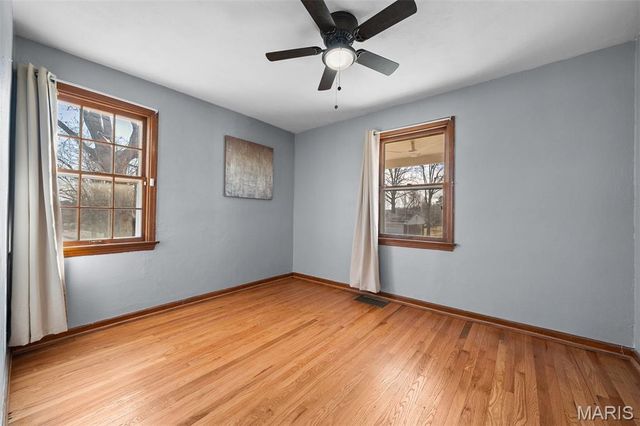 3601 Barbagallo Drive, St Louis, MO 63129