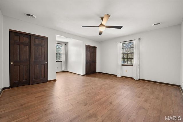 3601 Barbagallo Drive, St Louis, MO 63129