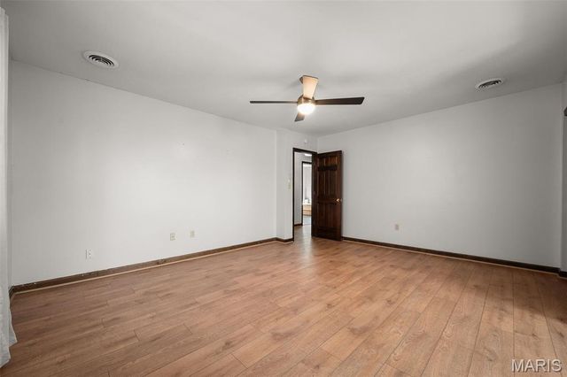 3601 Barbagallo Drive, St Louis, MO 63129