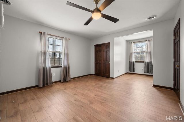 3601 Barbagallo Drive, St Louis, MO 63129