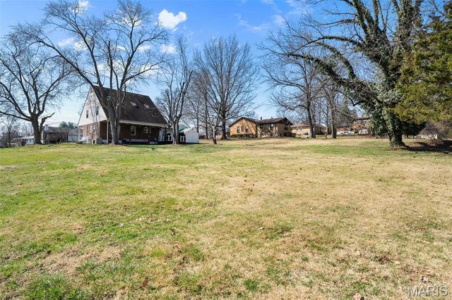 3601 Barbagallo Drive, St Louis, MO 63129