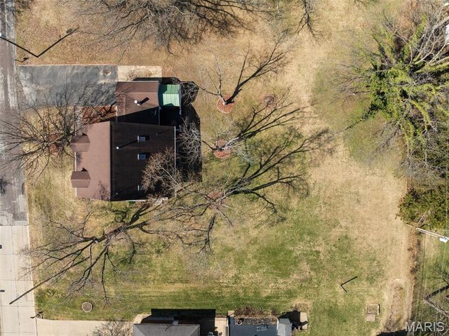 3601 Barbagallo Drive, St Louis, MO 63129