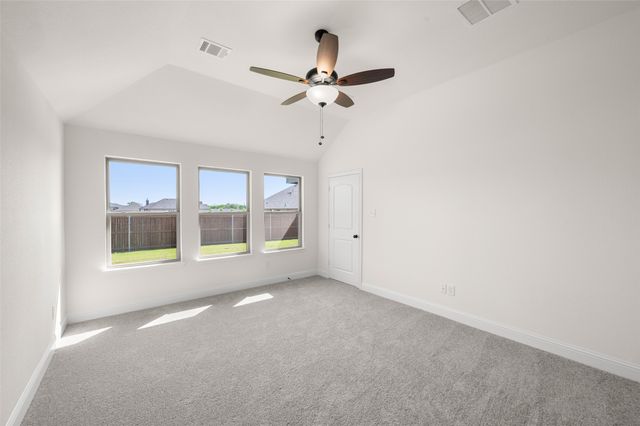 104 Trinity, Grandview, TX 76050