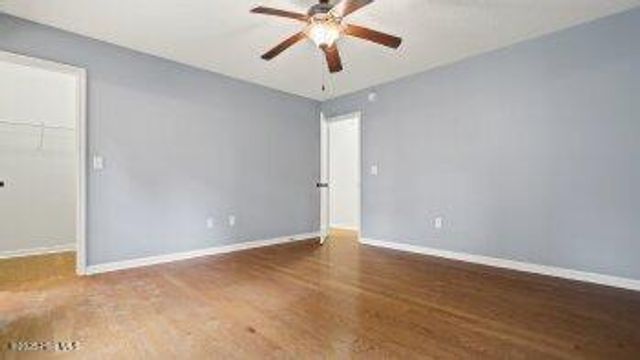 105 Hawsboro Court, Jacksonville, NC 28540