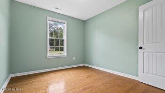 105 Hawsboro Court, Jacksonville, NC 28540
