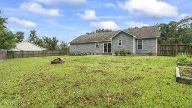 105 Hawsboro Court, Jacksonville, NC 28540