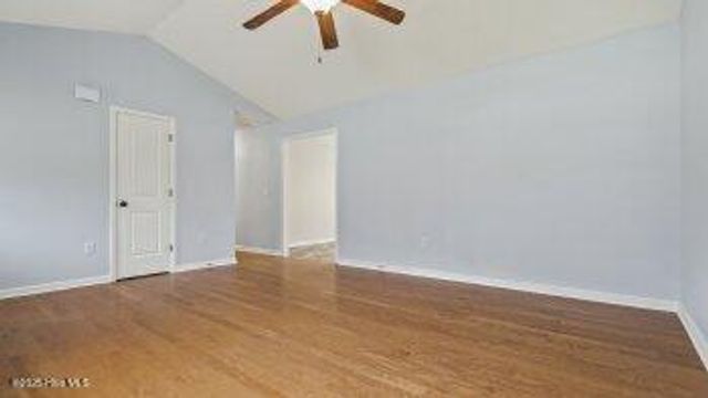 105 Hawsboro Court, Jacksonville, NC 28540
