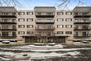 1S150 Spring Road 4K, Oakbrook Terrace, IL 60181