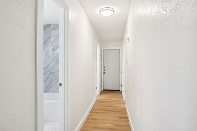 4300 Kingswick Drive, Arlington, TX 76016