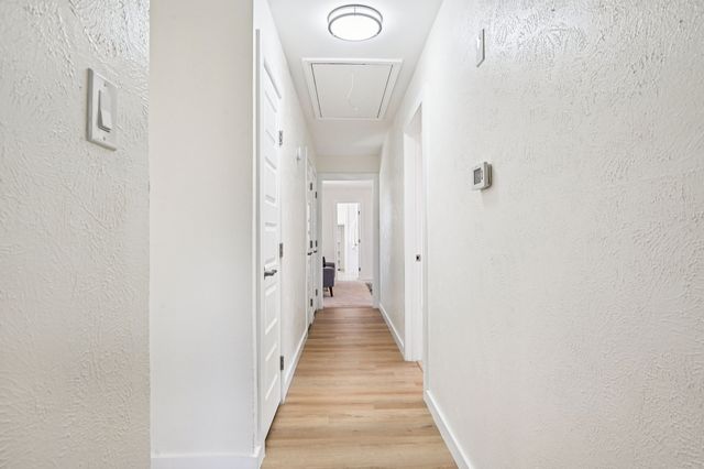 4300 Kingswick Drive, Arlington, TX 76016