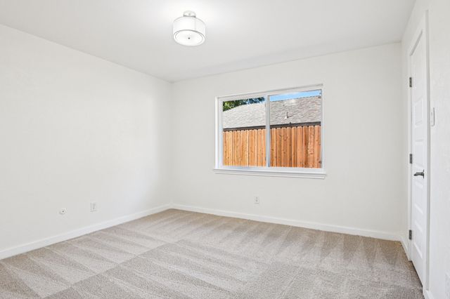 4300 Kingswick Drive, Arlington, TX 76016