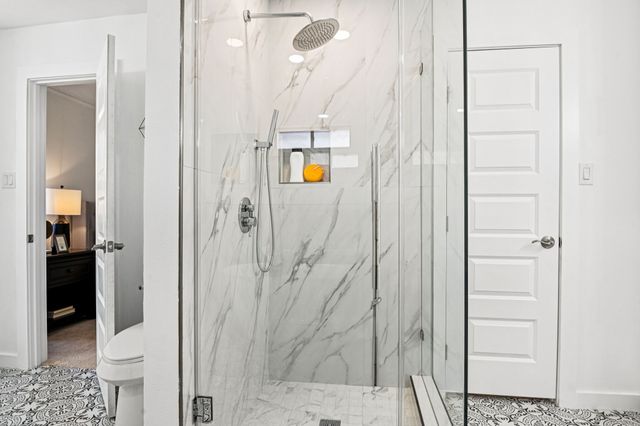 4300 Kingswick Drive, Arlington, TX 76016