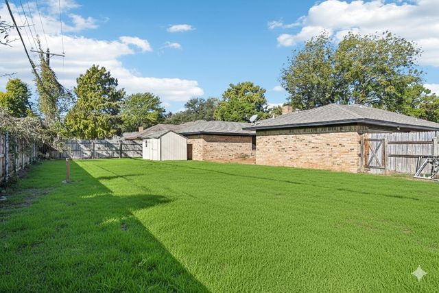 4300 Kingswick Drive, Arlington, TX 76016