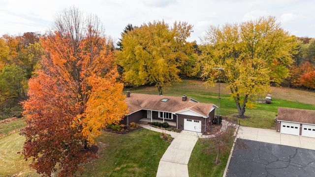 6566 N 200 E, La Porte, IN 46350
