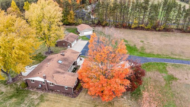 6566 N 200 E, La Porte, IN 46350