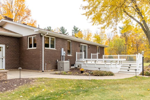 6566 N 200 E, La Porte, IN 46350