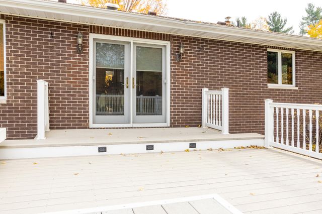 6566 N 200 E, La Porte, IN 46350