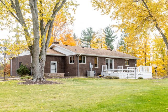 6566 N 200 E, La Porte, IN 46350