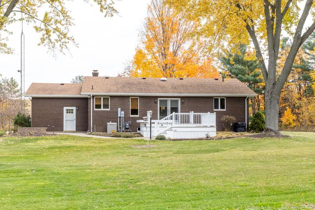 6566 N 200 E, La Porte, IN 46350