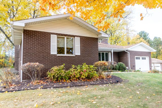 6566 N 200 E, La Porte, IN 46350
