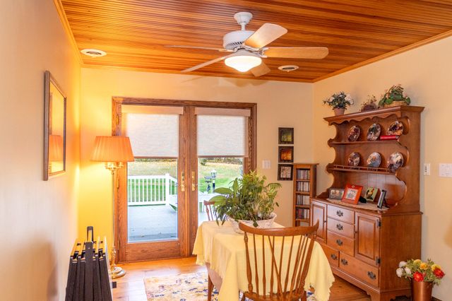 6566 N 200 E, La Porte, IN 46350