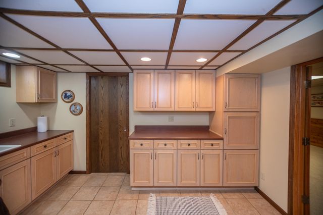 6566 N 200 E, La Porte, IN 46350