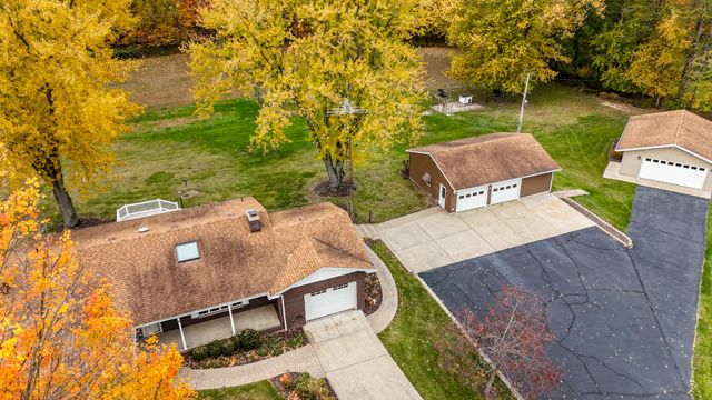 6566 N 200 E, La Porte, IN 46350