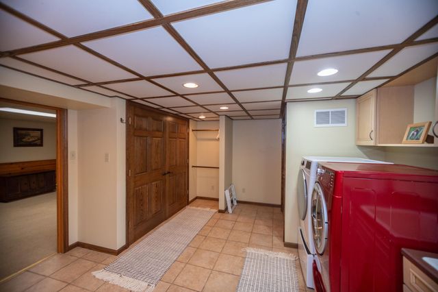 6566 N 200 E, La Porte, IN 46350
