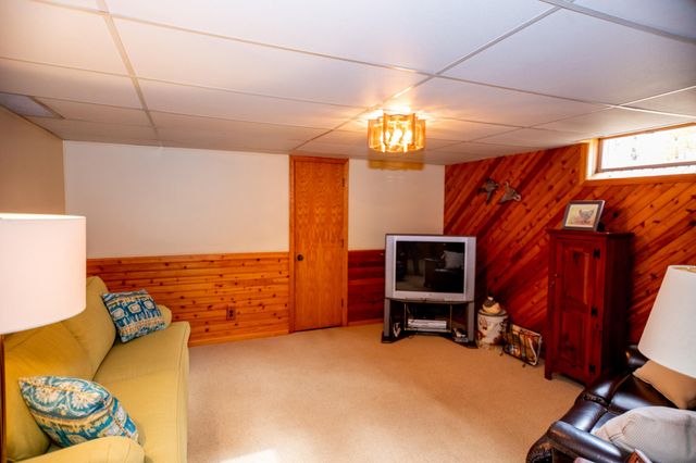 6566 N 200 E, La Porte, IN 46350