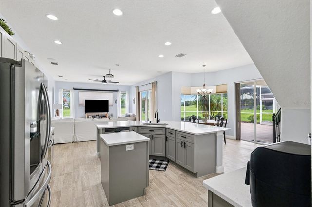 13049 THOROUGHBRED DRIVE, Dade City, FL 33525