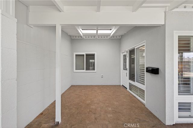1200 Canoe Brook Drive 19D, Seal Beach, CA 90740