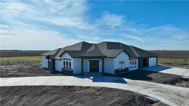 4709 Merlot Ct, Robstown, TX 78380